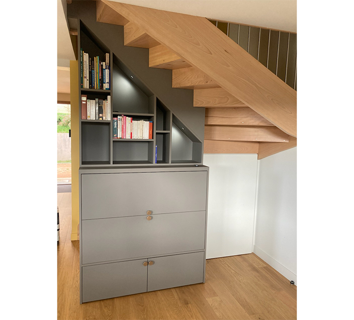 meuble TV sous escalier en laque Perfect Sense 